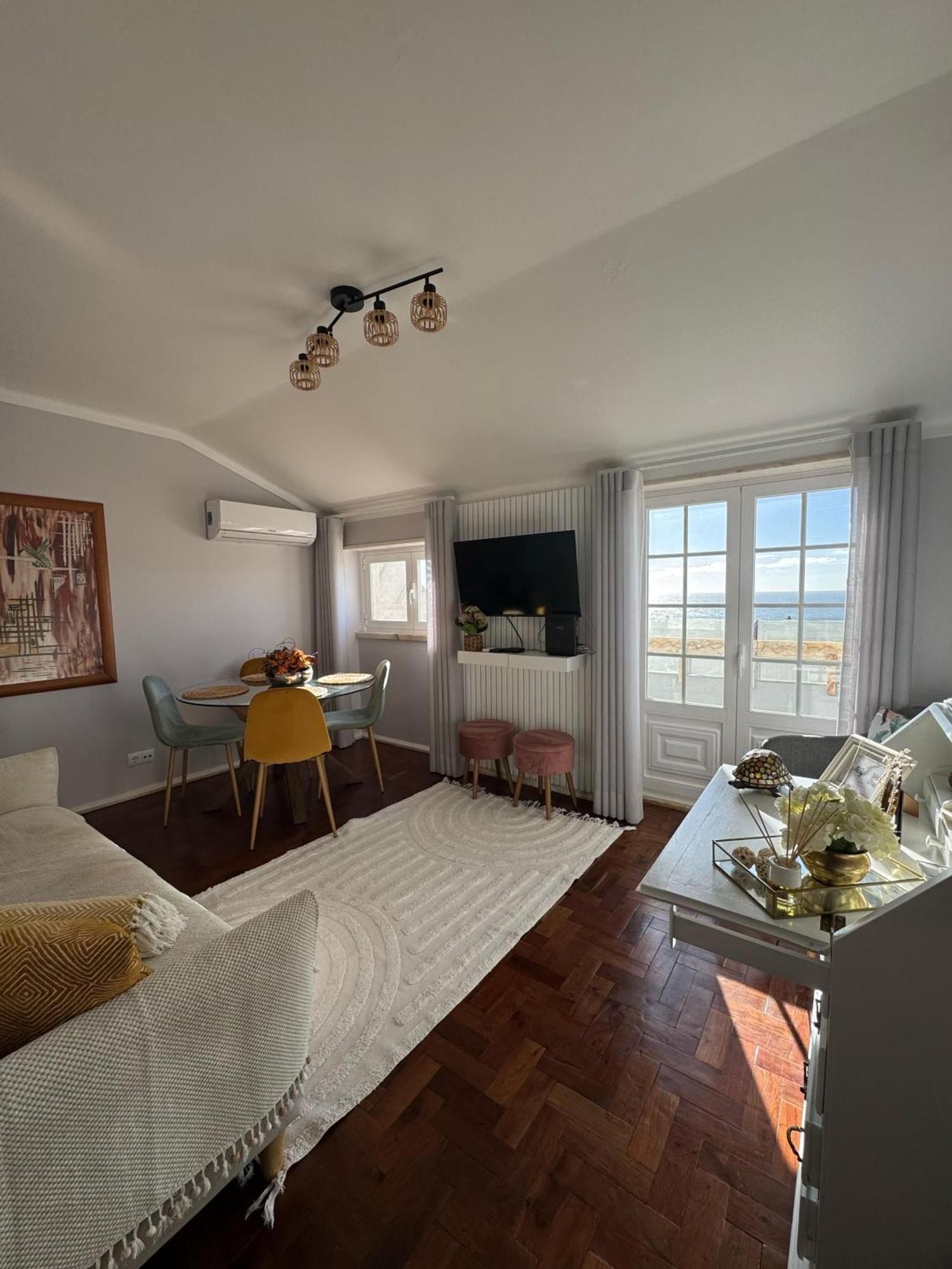 Sun's House Ericeira